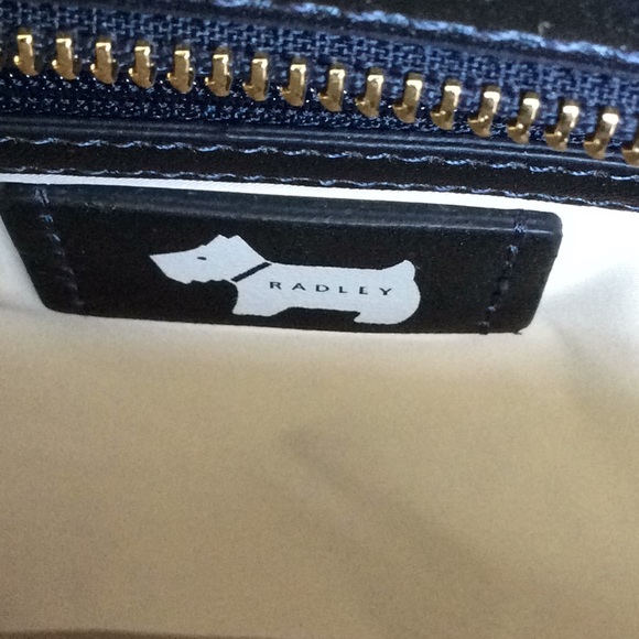 Radley London Handbag Tote                    NWT - Picture 6 of 8